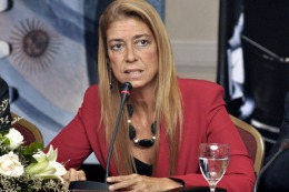 Giorgi inicia ronda de dilogo con Brasil para reactivar el comercio