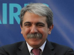 Aníbal Fernández: "La plena vigencia de la ley de medios es la gran batalla democrática"